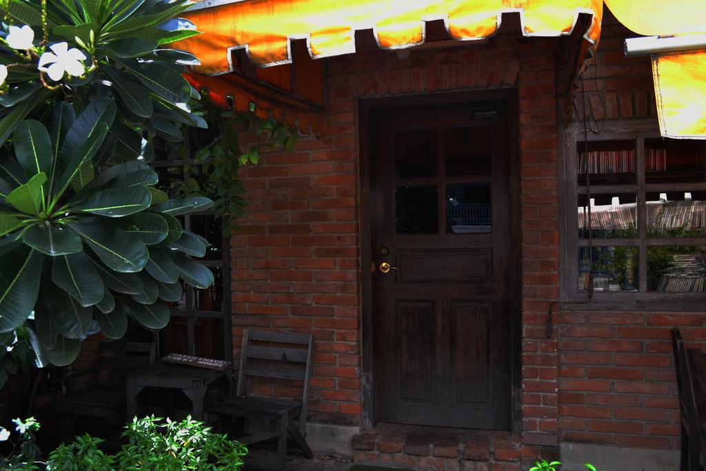 Brickhouse Ayutthaya Guesthouse Est 1986 Eksteriør billede