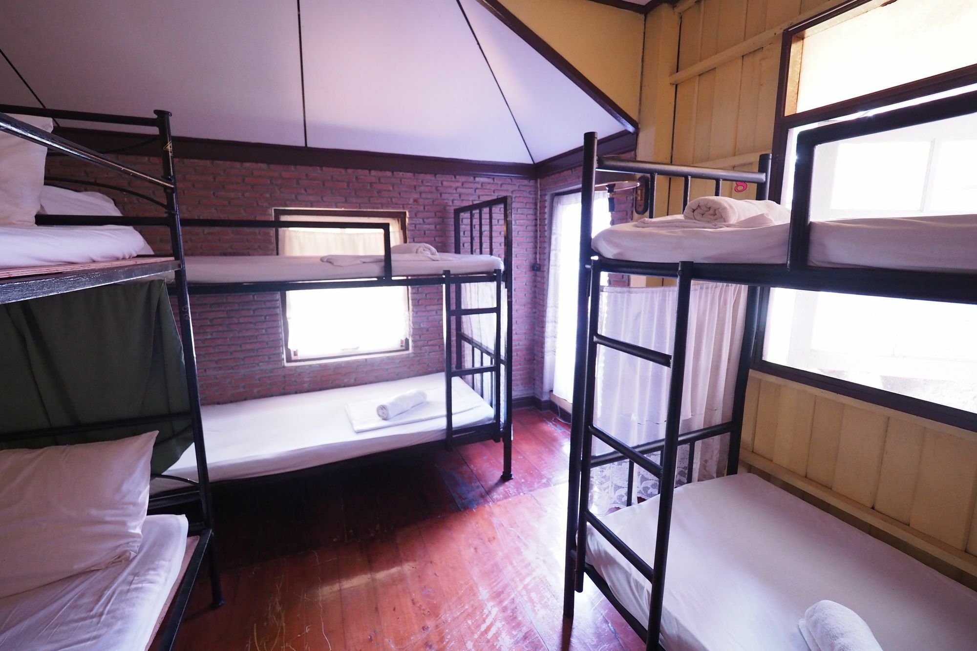Brickhouse Ayutthaya Guesthouse Est 1986 Eksteriør billede